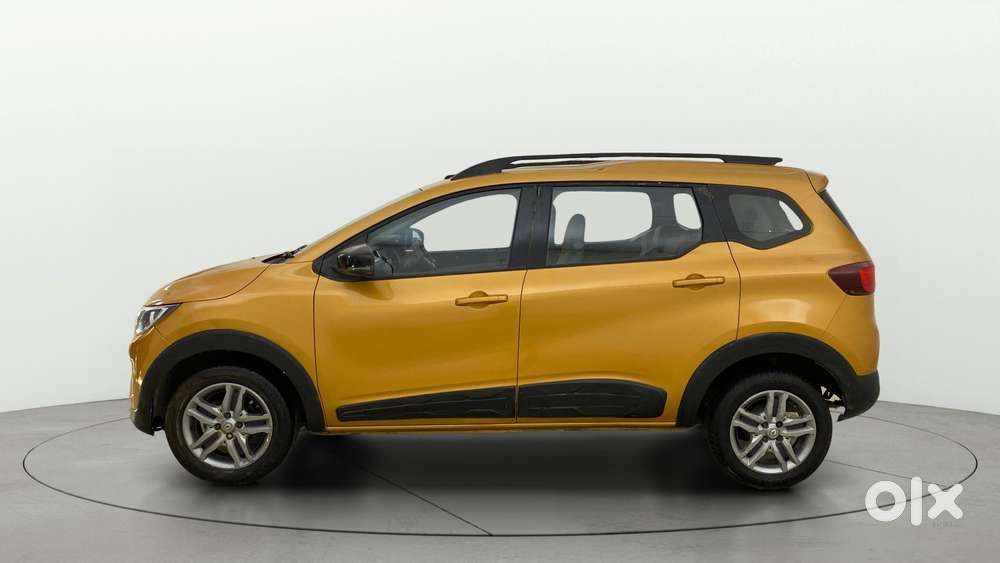 Renault Triber Rxz Easy-r Amt, 2022, Petrol