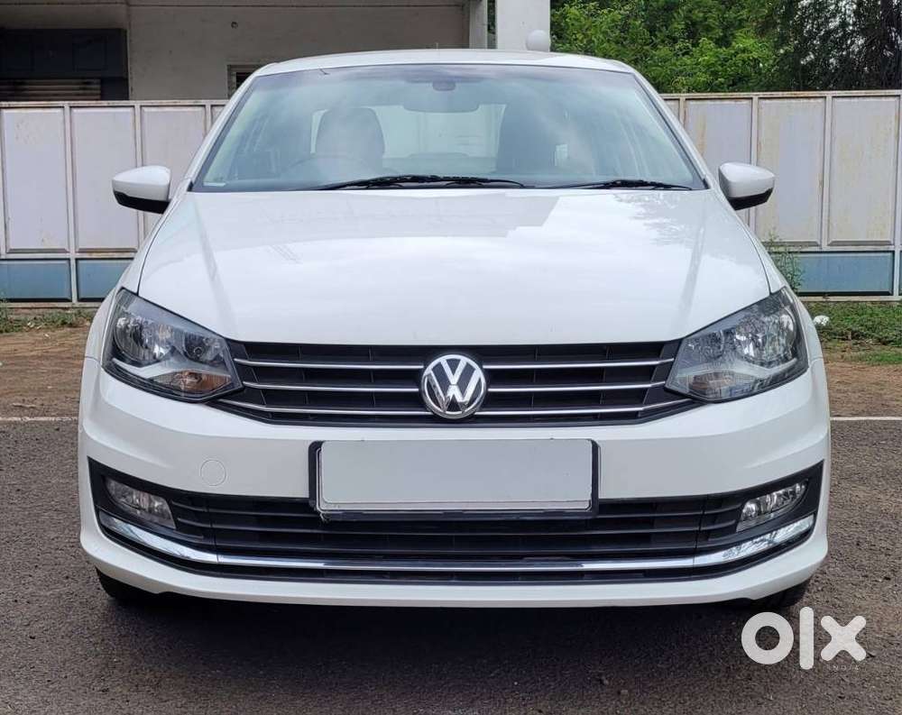 Volkswagen Vento 1.2 Tsi Highline Plus At, 2016, Petrol