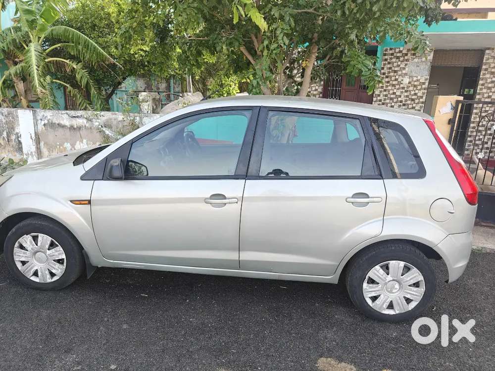 Ford Figo Diesel Titanium 2010