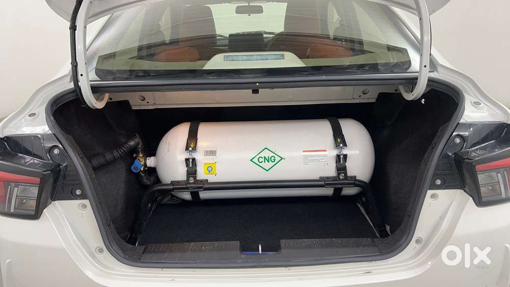 Maruti Suzuki Dzire 1.2 Vxi Cng, 2025, Cng & Hybrids