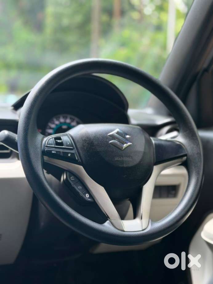 Maruti Suzuki Ignis 1.3 Amt Delta, 2017, Petrol