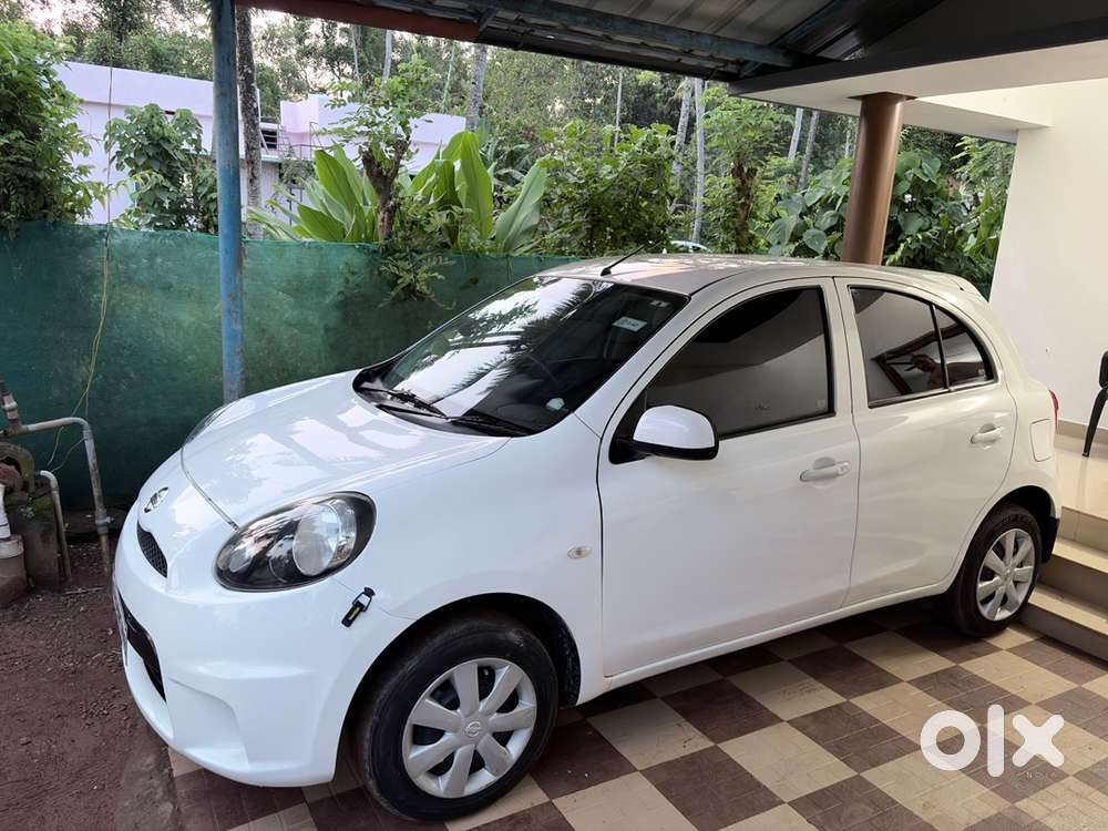 Nissan Micra Active 2014