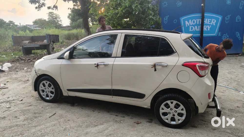 Hyundai Grand I10 Sportz 2013