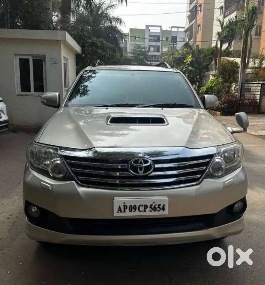 Toyota Fortuner 2013 Diesel Well Maintained