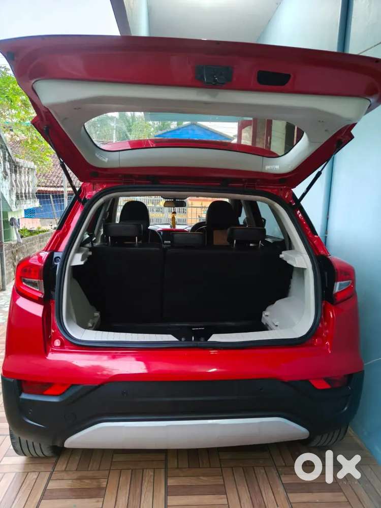 Mahindra Xuv300 Turbosport 2021 Top End Model Single Owner