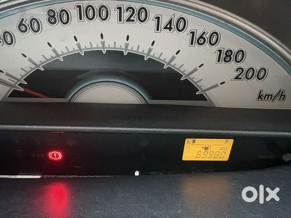 Toyota Etios Liva 2011-2012 G, 2011, Petrol