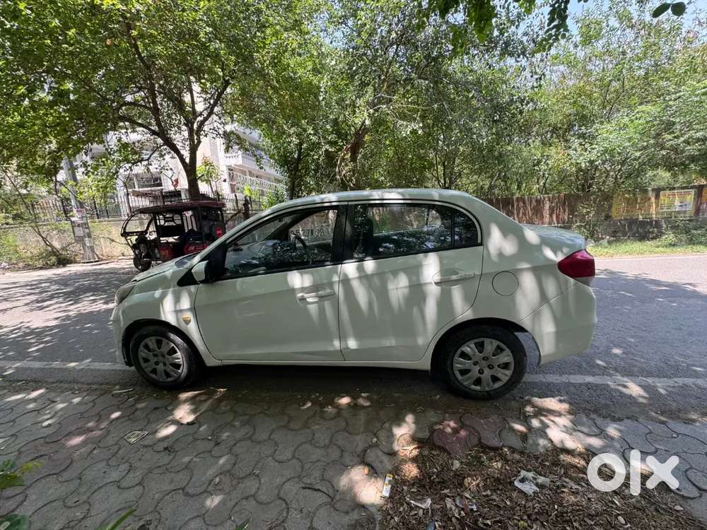 Honda Amaze 2014 Petrol 96000 Km Driven