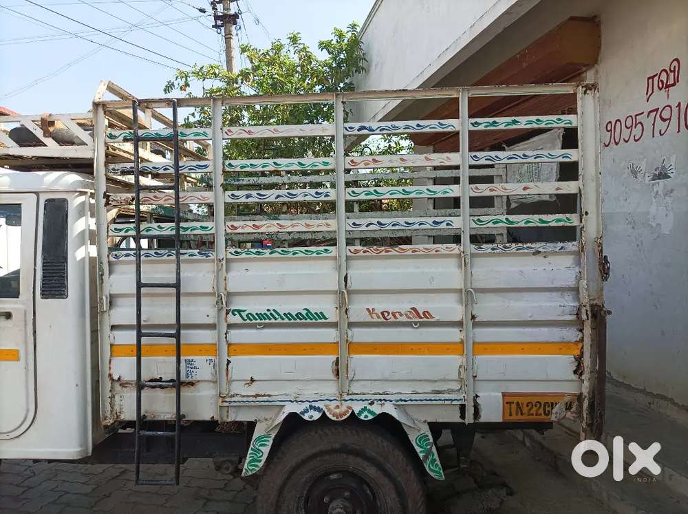 Mahindra Maxx Pik Up 2012