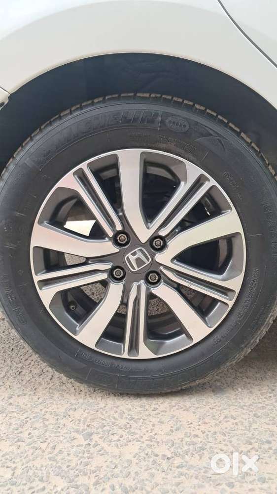 Honda Amaze, 2021, Petrol