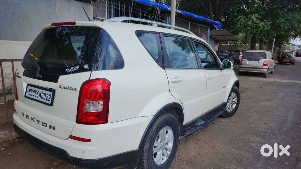 Mahindra Rexton, 2015, Diesel