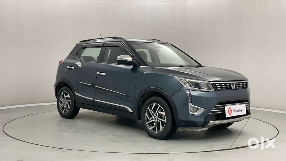 Mahindra Xuv300 W8 (o) 1.5 Diesel Amt, 2023, Diesel
