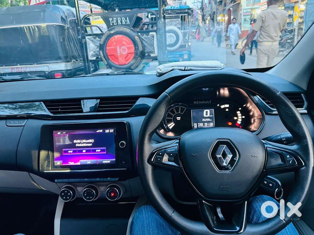 Renault Triber 2023 Petrol