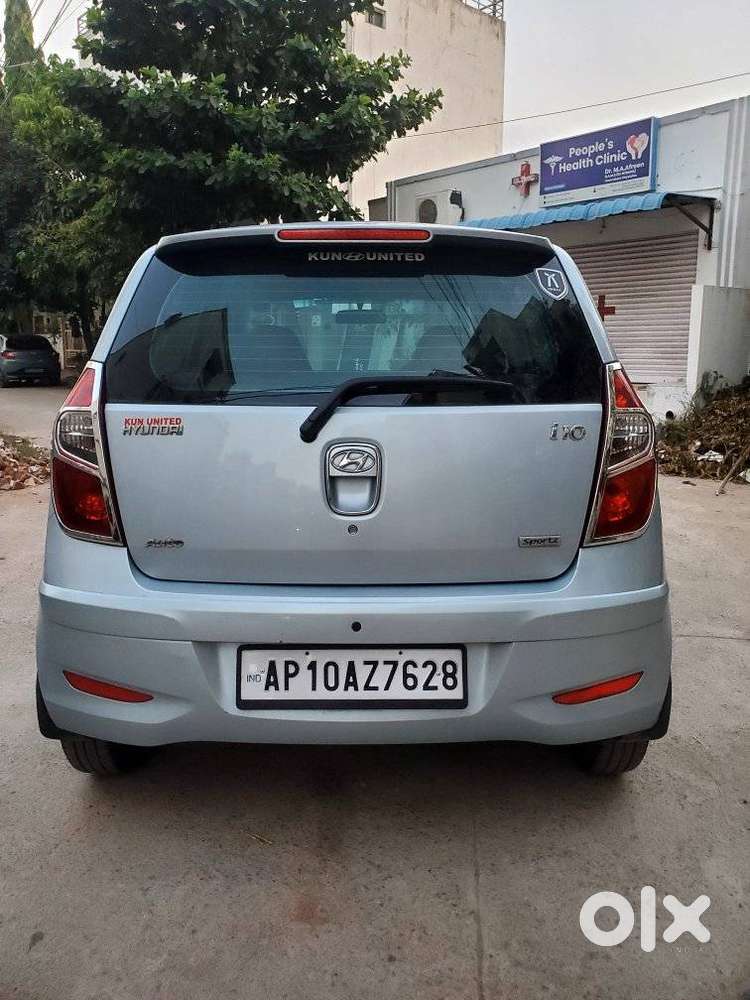 Hyundai I10 Sportz At, 2011, Petrol