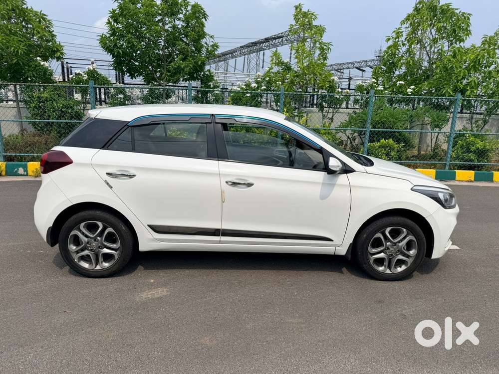 Hyundai I20 Asta (o) 1.2 Mt, 2018, Petrol