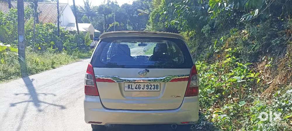 Toyota Innova Hycross 2006 Diesel Good Condition