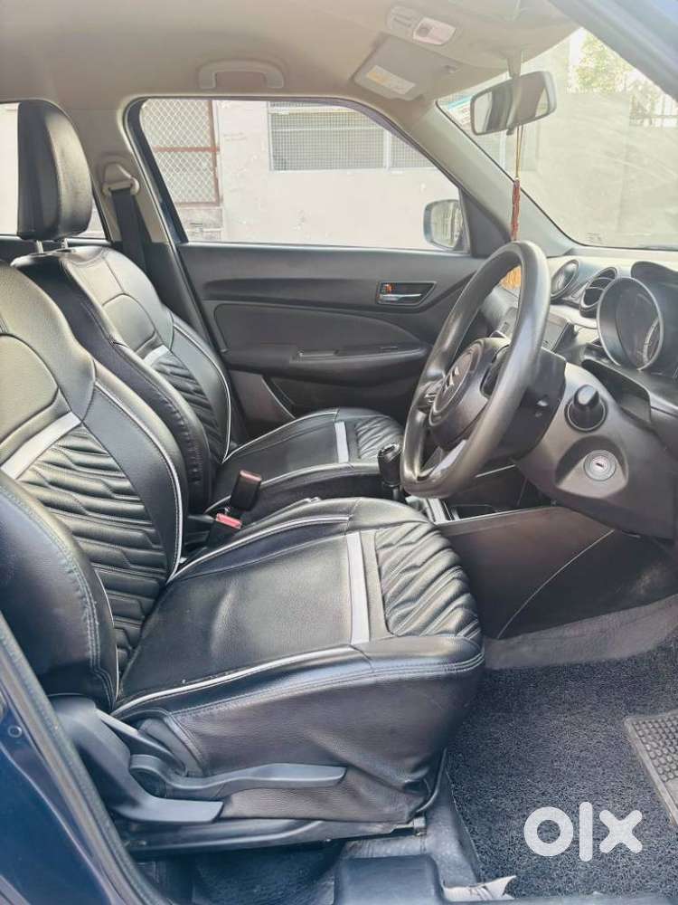 Maruti Suzuki Swift Vxi + Manual, 2022, Petrol