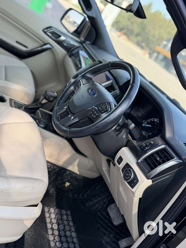 Ford Endeavour Titanium Plus 4x4, 2022, Diesel