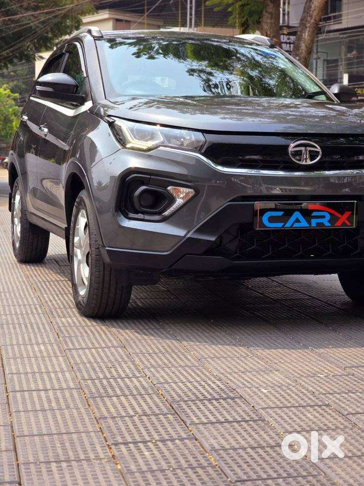 Tata Nexon 1.5 Revotorq Xm (s), 2021, Diesel
