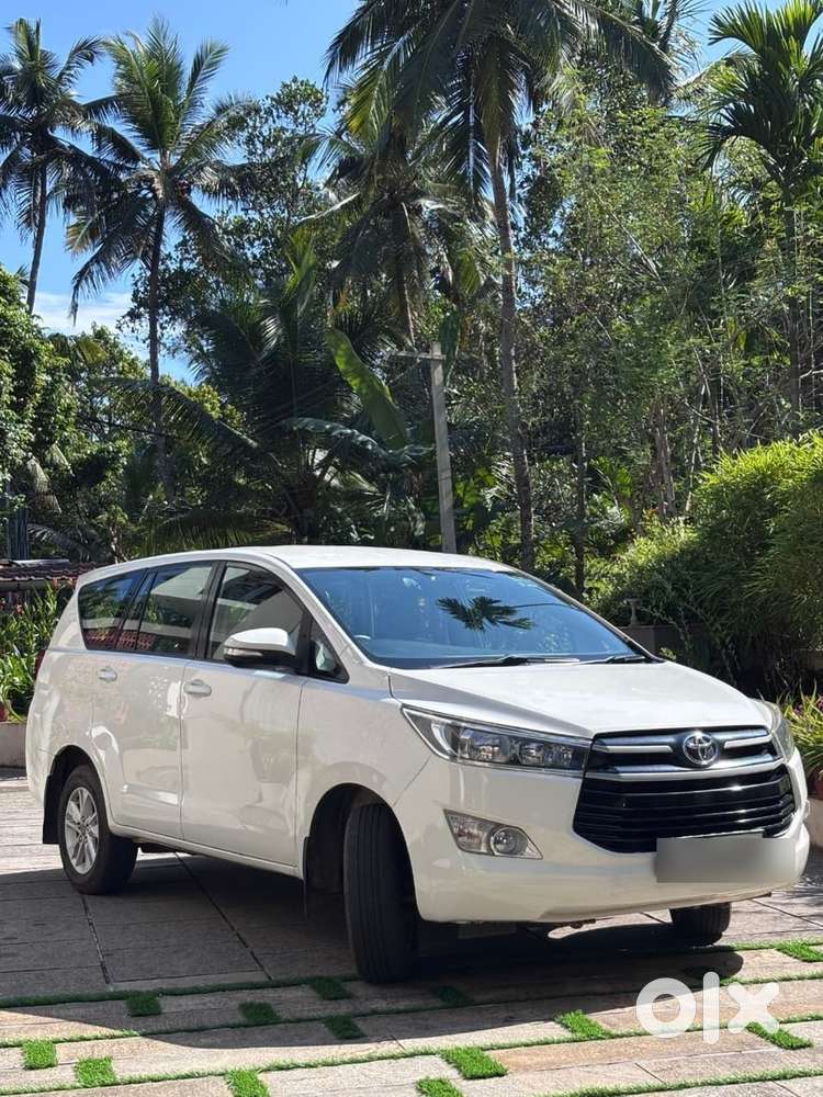 Toyota Innova Crysta 2018