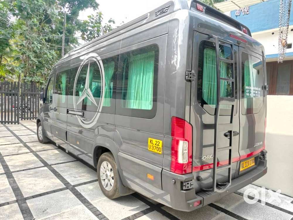 Force Motors Urbania 4400wb 17 Seater 2025