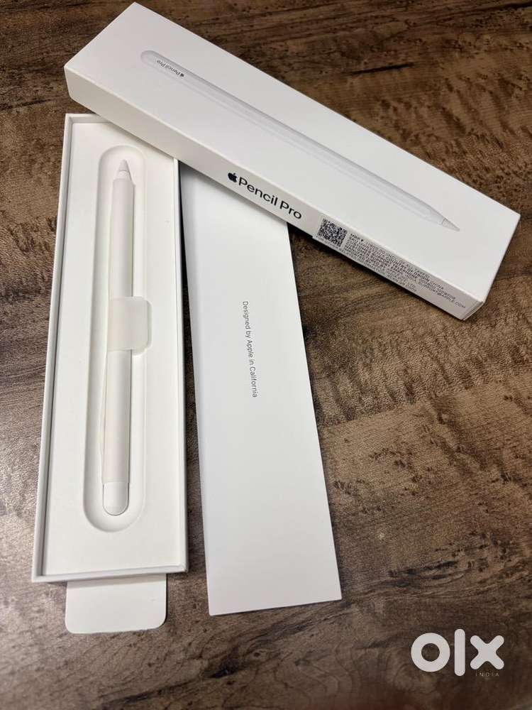 Ipad apple pencil pro Magic Keyboard- Month old, unused - Tablets