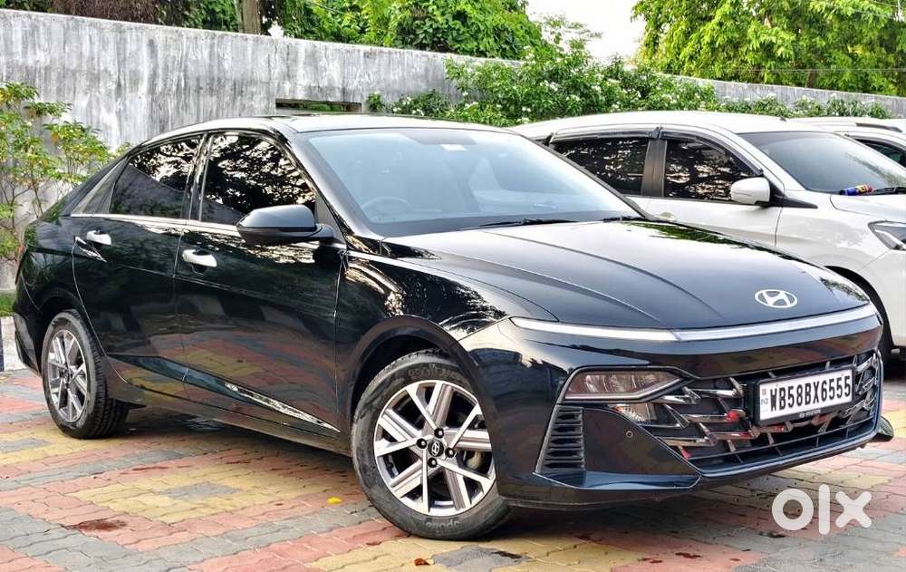 Hyundai Verna, 2023, Petrol