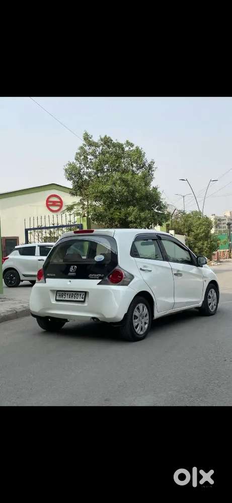 Honda Brio 2012 Petrol Well Maintained