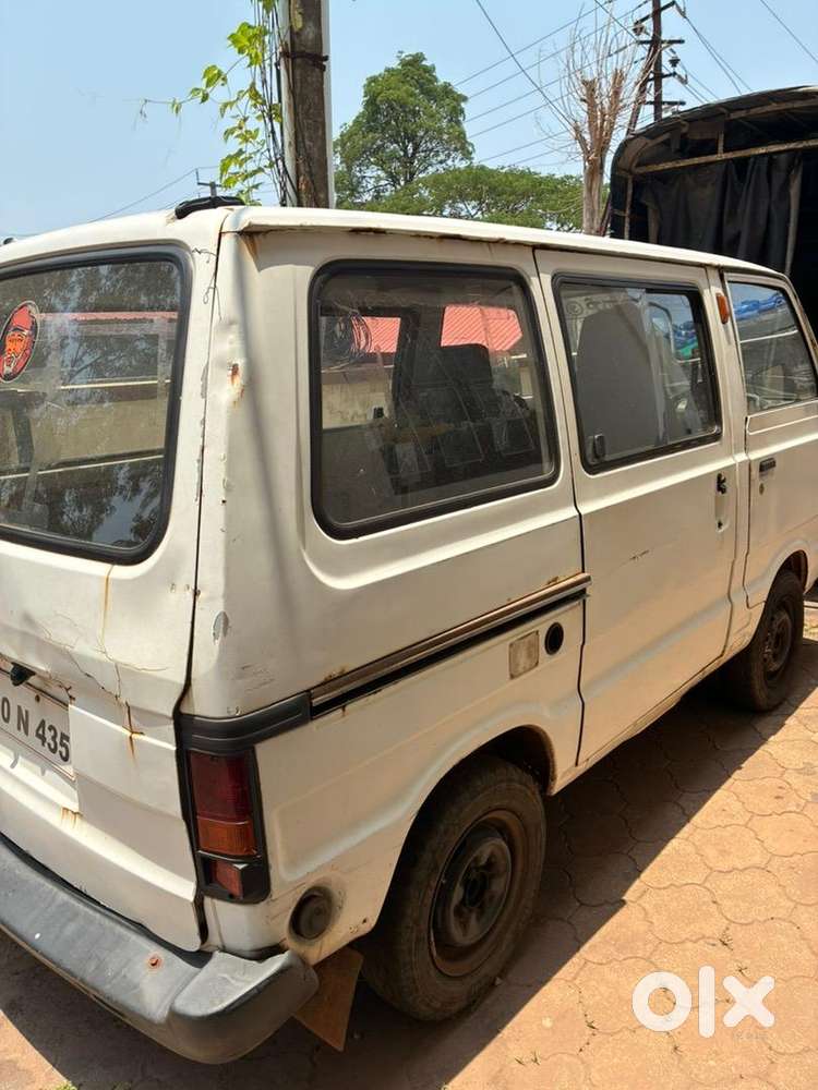 Maruti Suzuki Omni 2010
