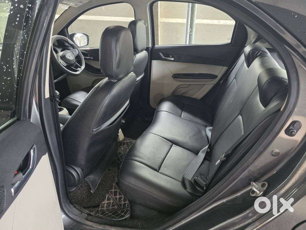 Tata Tiago 1.2 Revotron Xza, 2022, Petrol