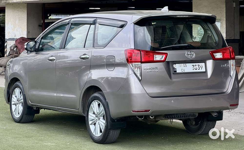 Toyota Innova Crysta 2.8 Zx At, 2016, Diesel