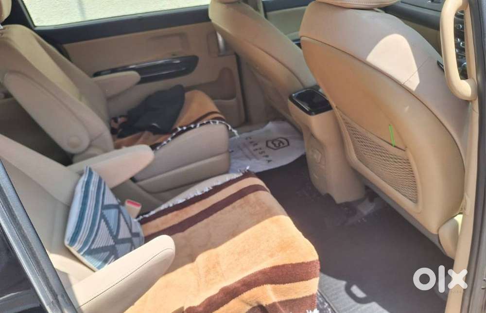 Kia Carnival Prestige, 2021, Diesel