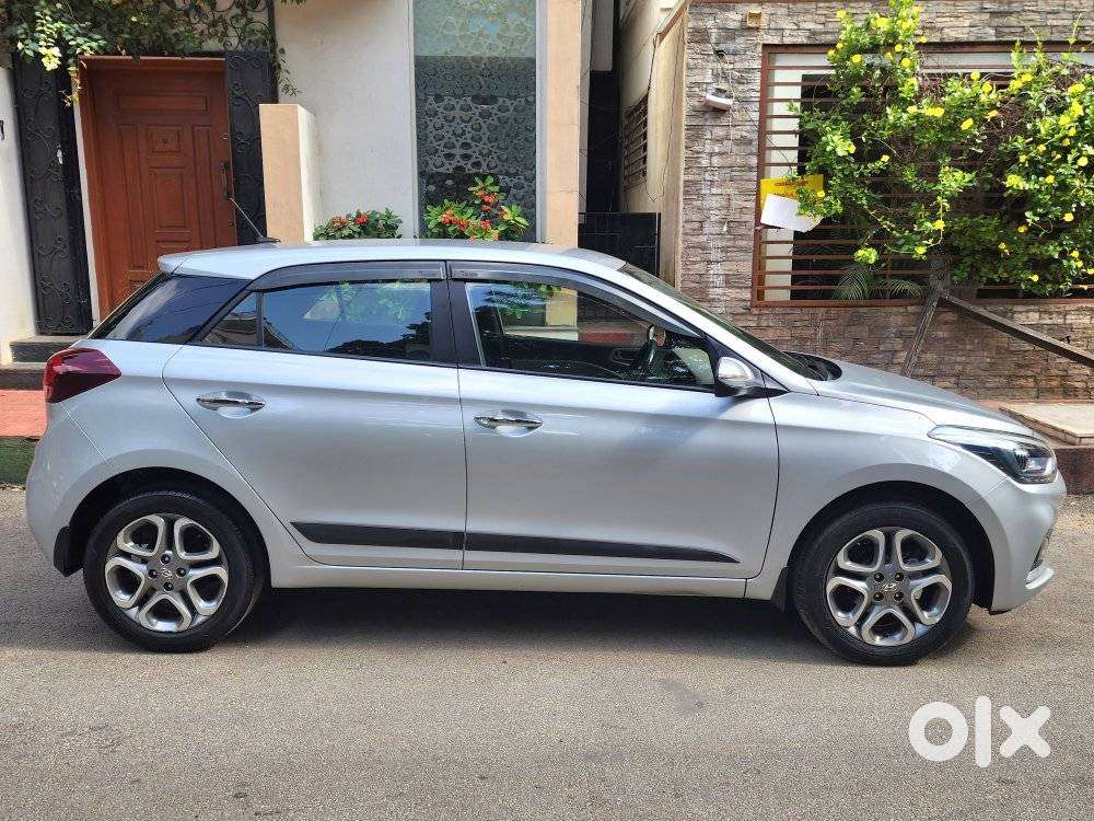 Hyundai I20 Asta (o) 1.2 Mt, 2018, Petrol