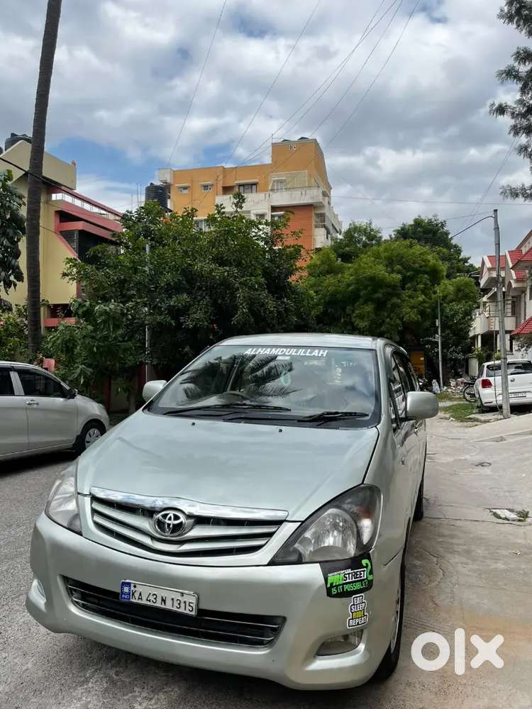 Toyota Innova Gx Petrol 2005 Year With Valid Fc Till 2031