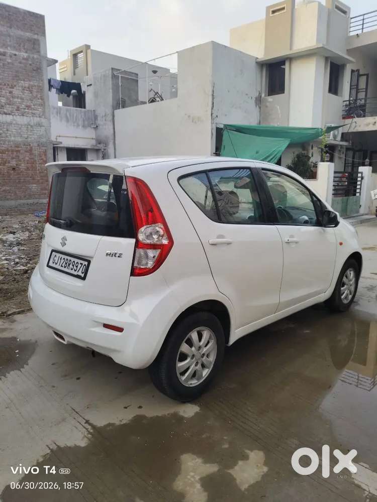 Maruti Suzuki Ritz 2013 Diesel 95000 Km Driven