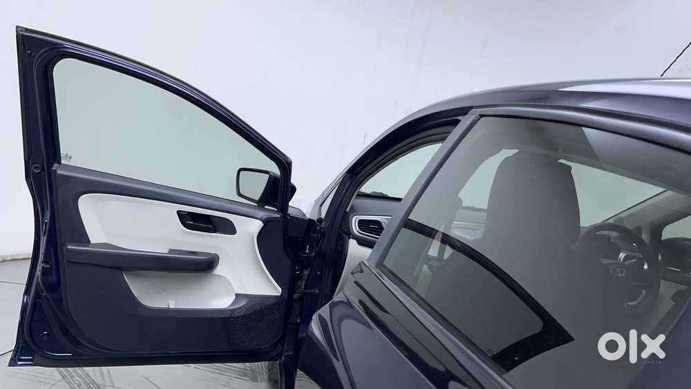 Tata Altroz Xta Petrol, 2023, Petrol