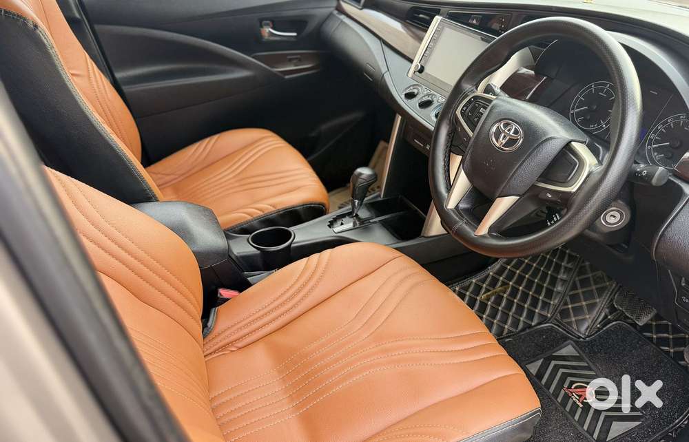 Toyota Innova Crysta 2.4 G Mt 7 Str, 2021, Diesel