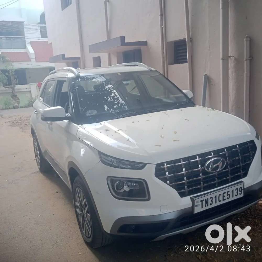 Hyundai Venue 2022 Diesel 120500 Km Driven