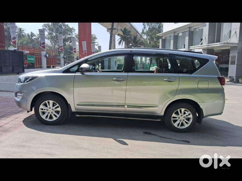 Toyota Innova Crysta [2020-ongoing] 2.4 Gx At 7 Str, 2020, Diesel