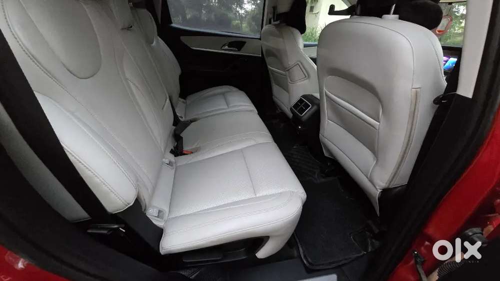 Mahindra Xuv700 Diesel 2022 Automatic
