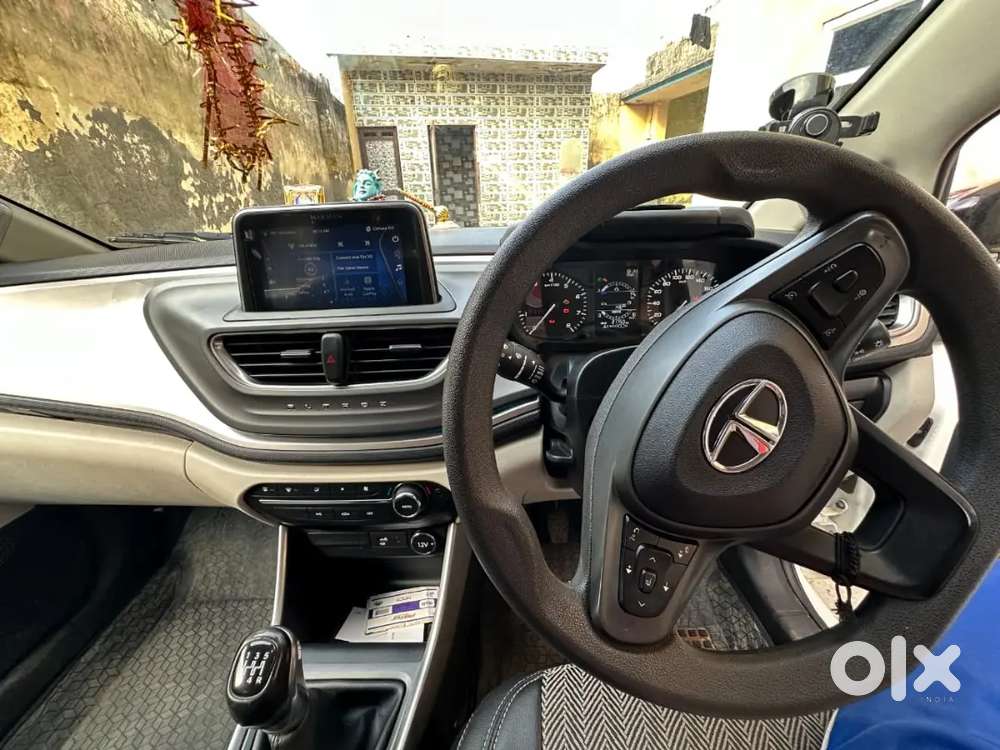 Tata Altroz 2023 Petrol 26000 Km Driven