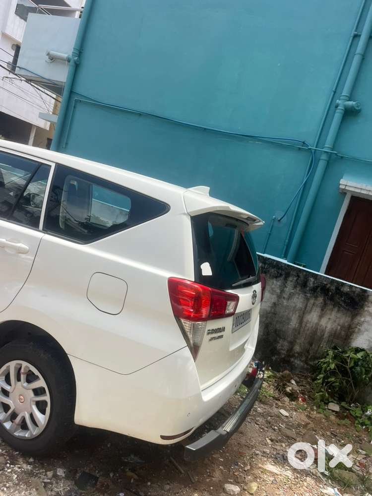 Toyota Innova Crysta 2021