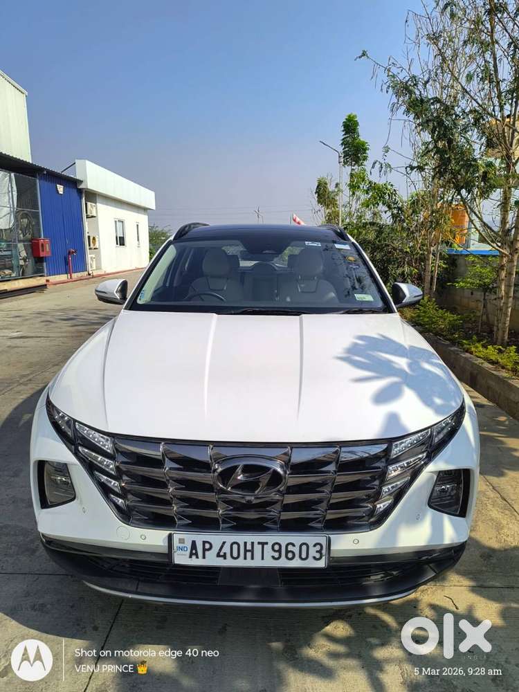 Hyundai Tucson 2.0dsl At Signature High-end Modelmodel