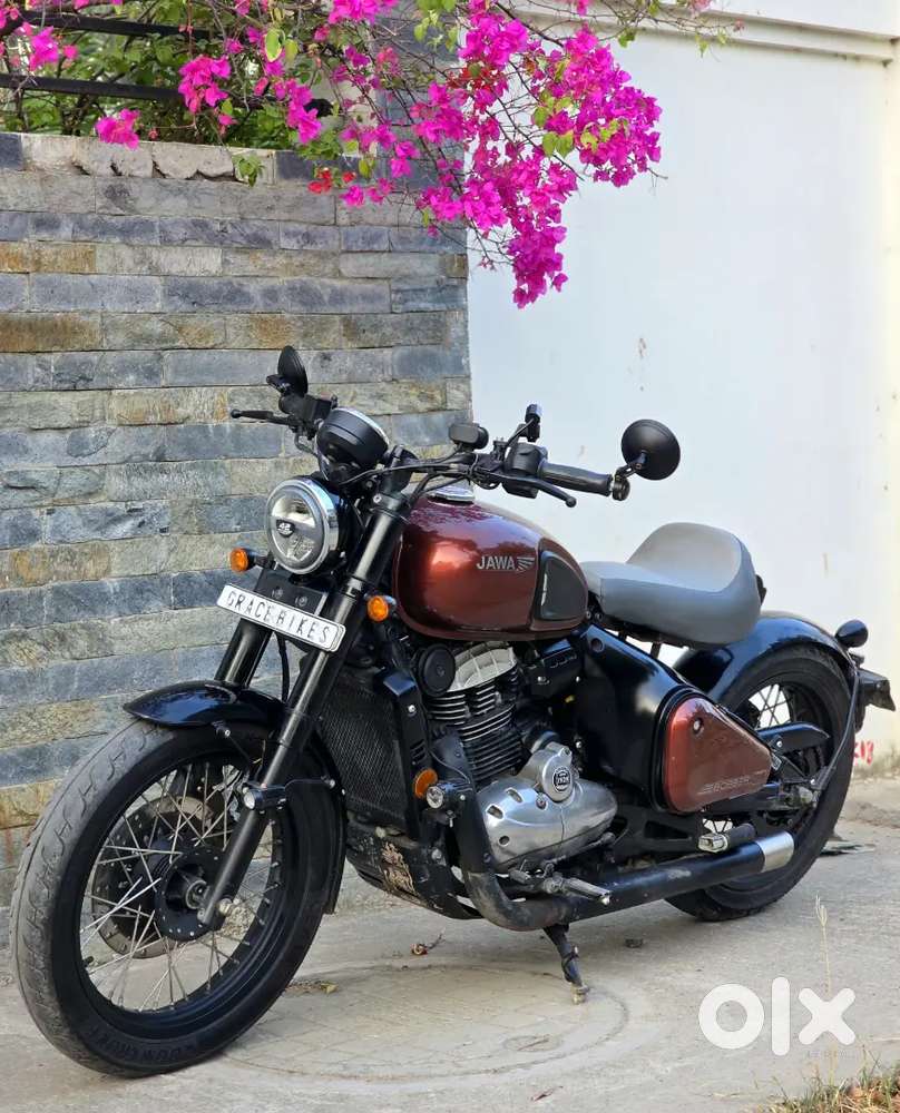 JAWA 42 BOBBER 2023 FOR SALE ( DP : 40000 )