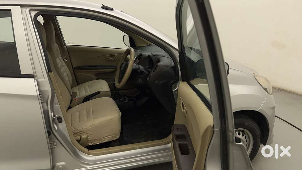 Honda Brio 1.2 E Mt, 2013, Petrol