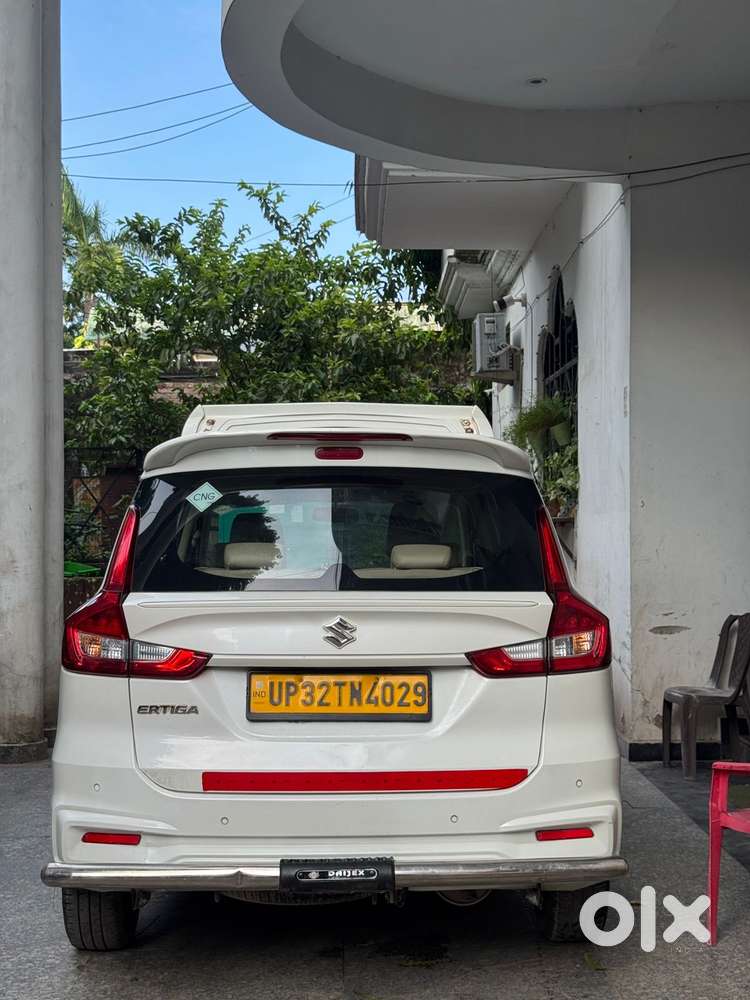 Maruti Suzuki Ertiga Lxi Cng, 2023, Petrol