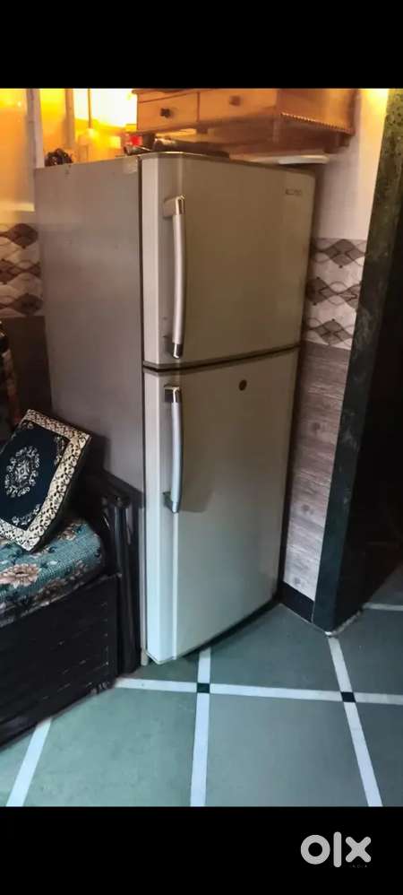 Refrigerator for sale