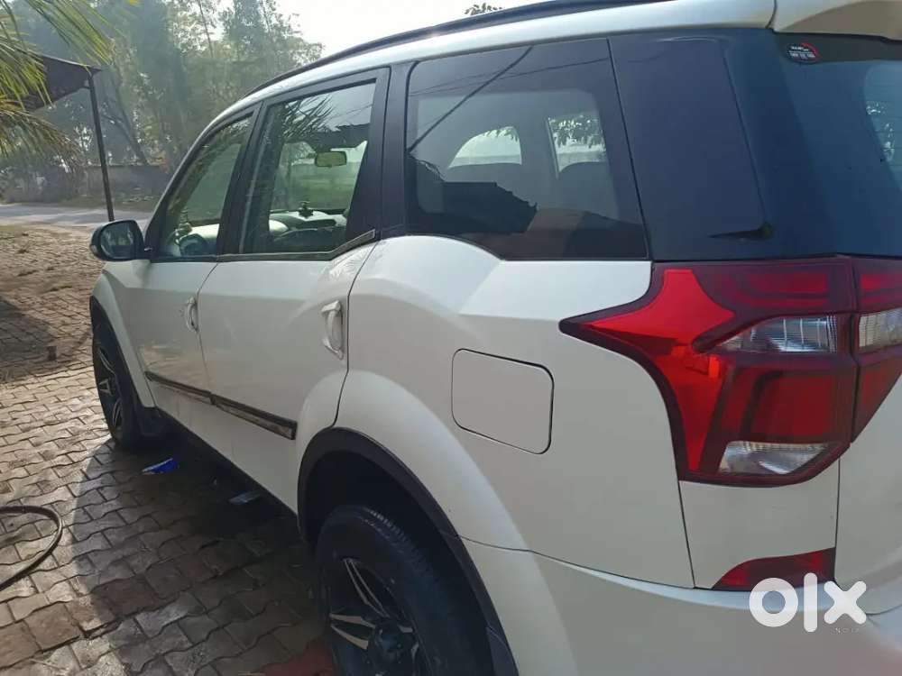 Mahindra Xuv500 2019 Diesel 130000 Km Driven. Good Condition