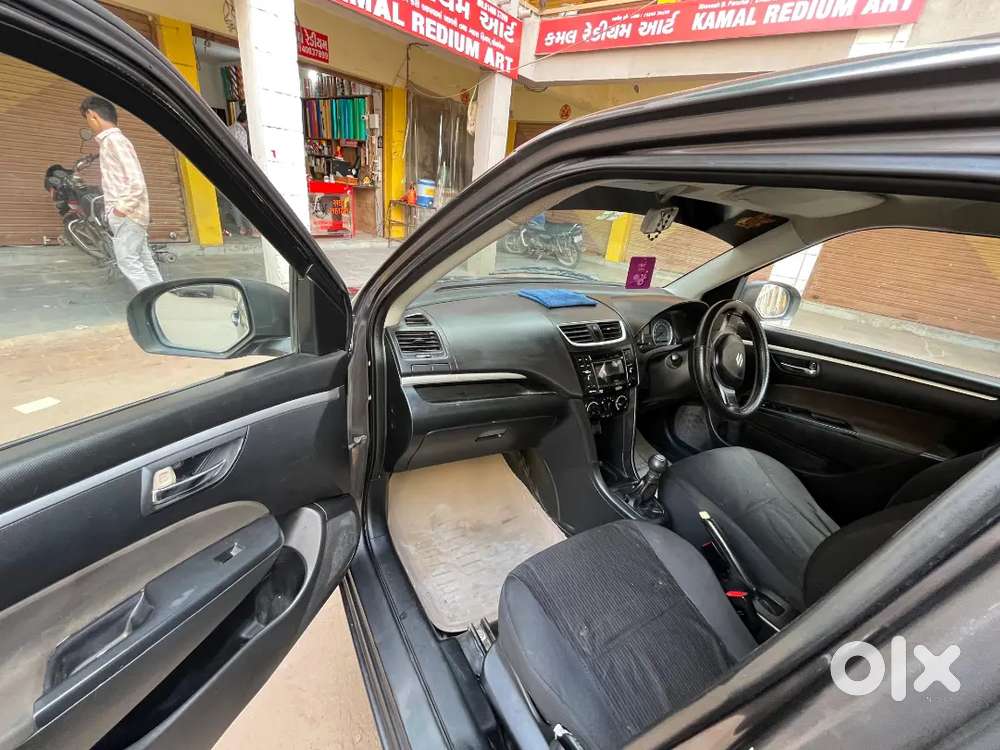 Maruti Suzuki Swift 2015 Diesel 75000 Km Driven