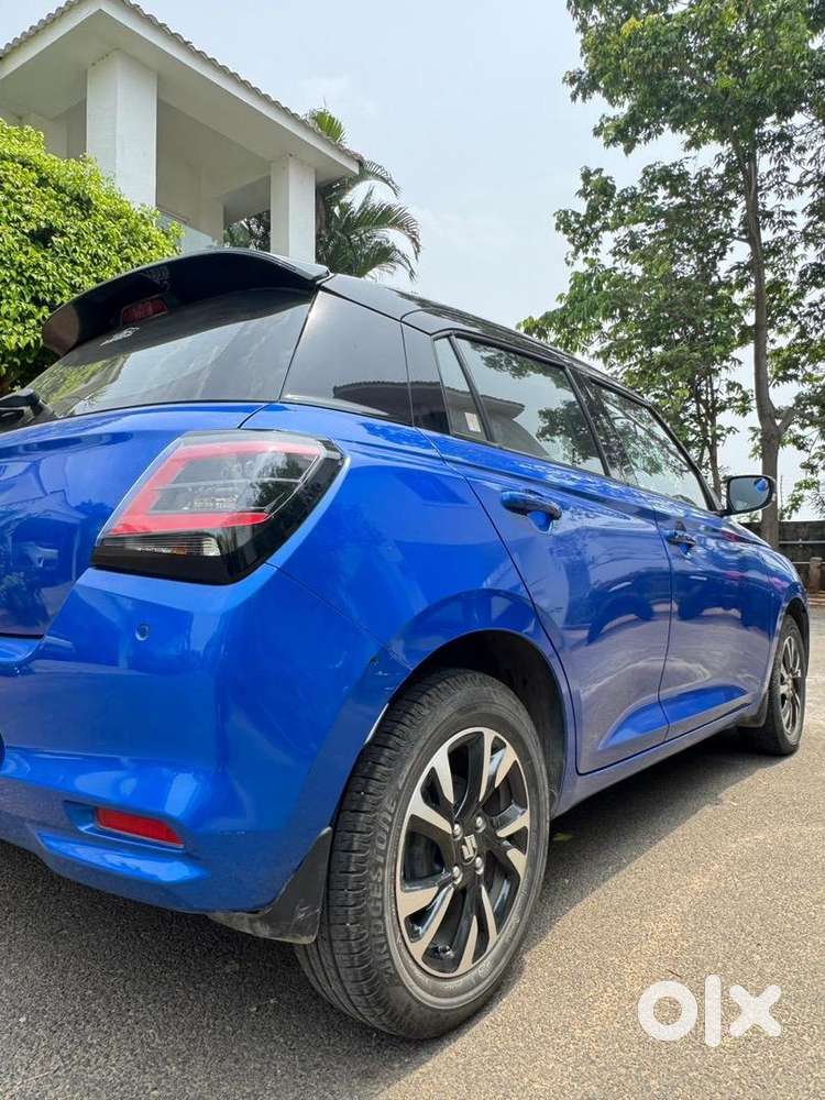 2024 Swift Zxi Plus Dual-tone Blue  Warranty Till 2030  19k Km