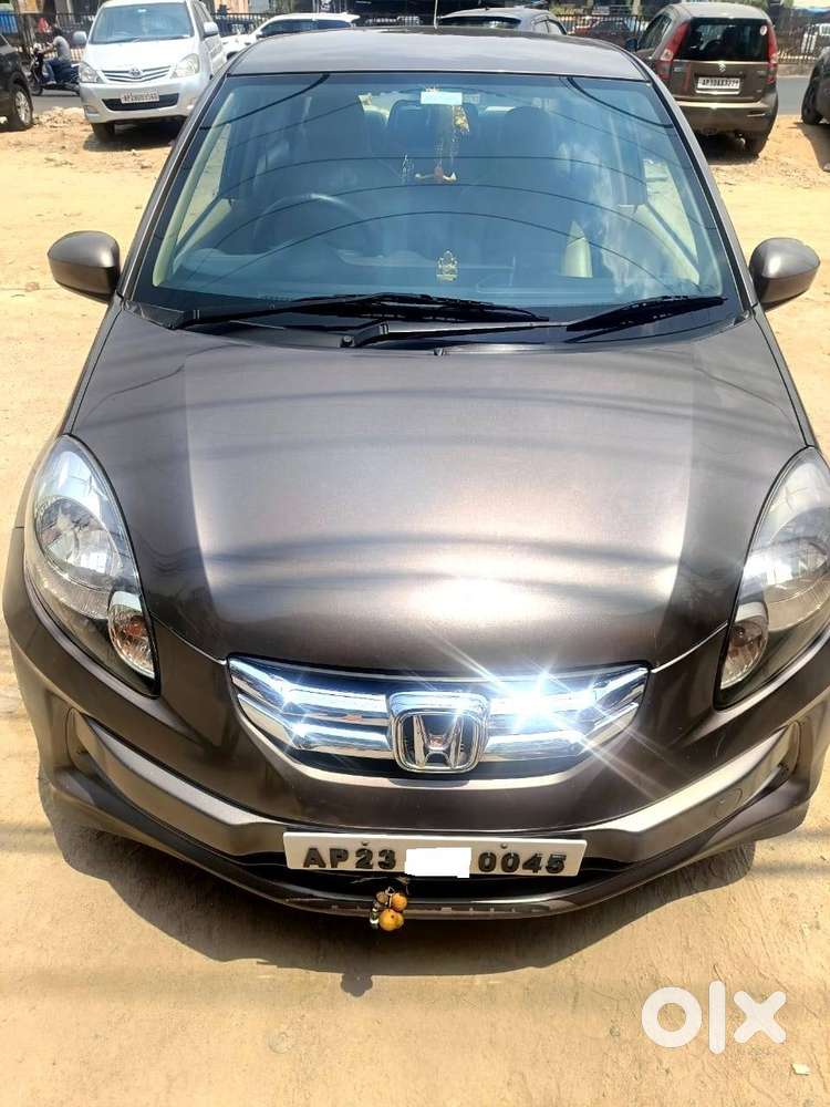 Honda Amaze 2013 Diesel Well Maintained